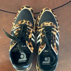 womens fashion sneaker tretorn never worn